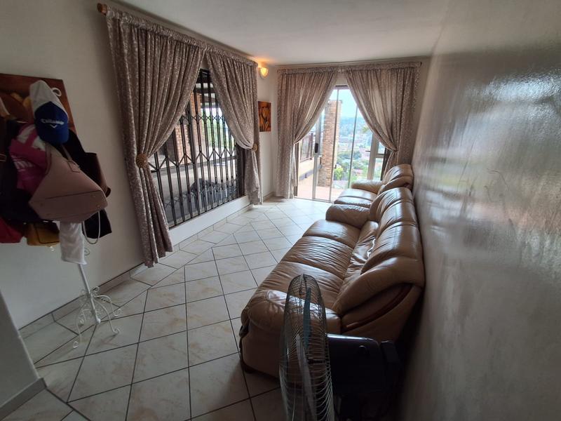 3 Bedroom Property for Sale in Glenvista Gauteng