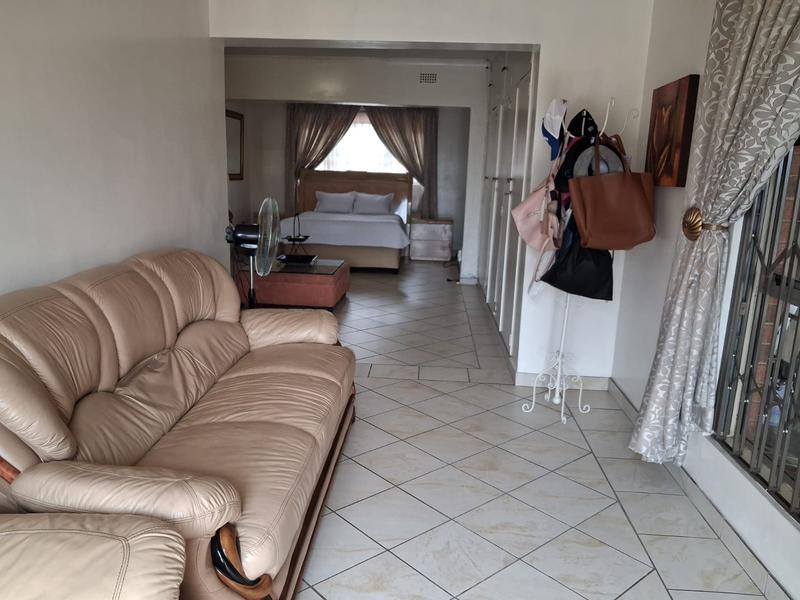 3 Bedroom Property for Sale in Glenvista Gauteng