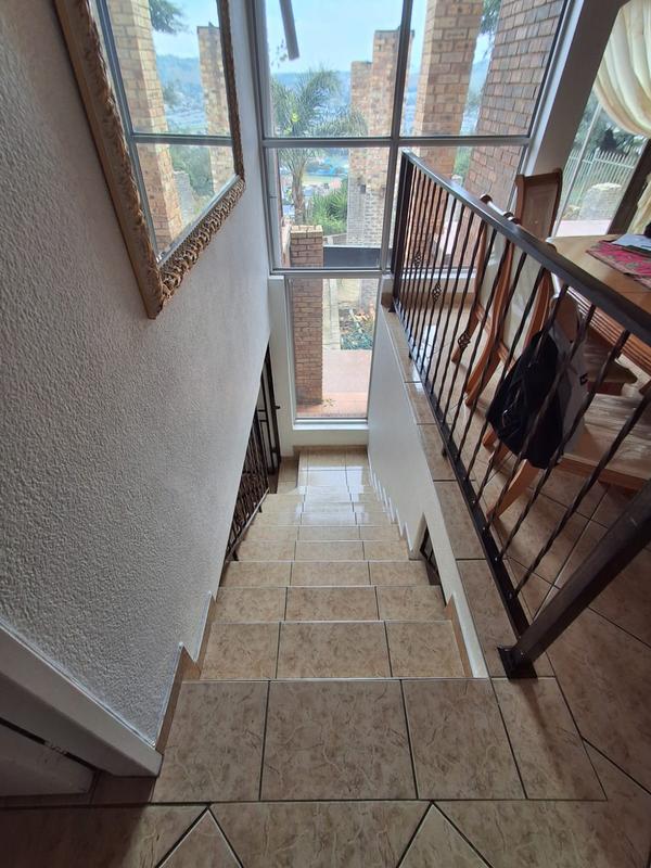 3 Bedroom Property for Sale in Glenvista Gauteng