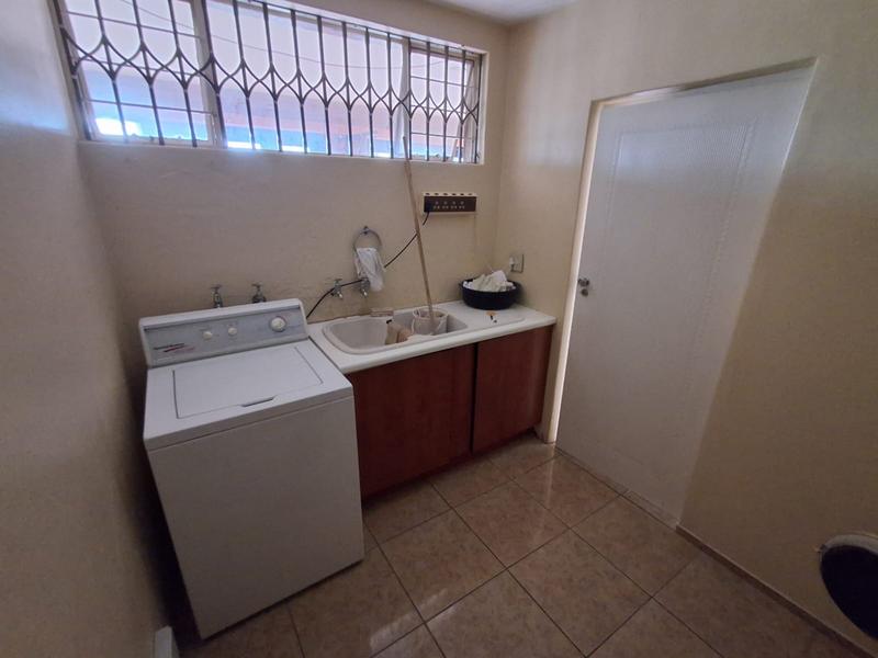 3 Bedroom Property for Sale in Glenvista Gauteng