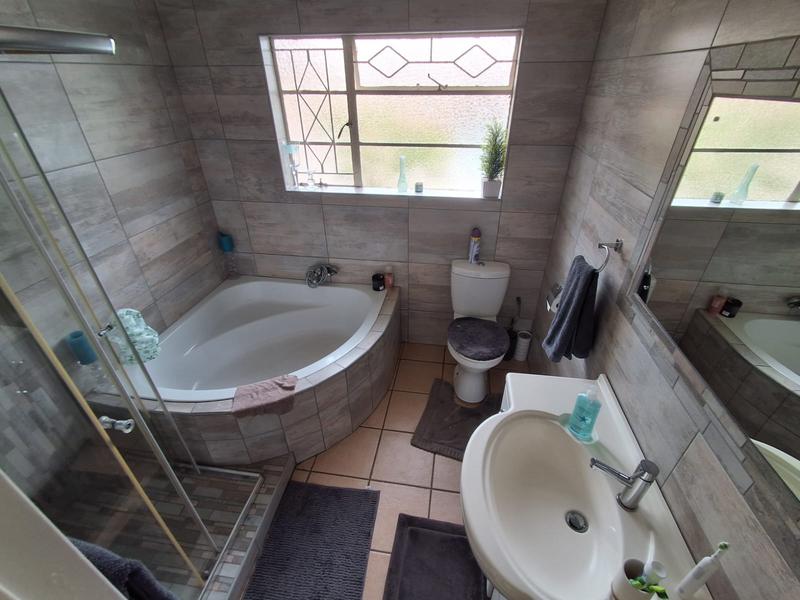 3 Bedroom Property for Sale in Mayfield Gauteng