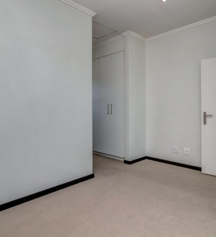 1 Bedroom Property for Sale in Fourways Gauteng