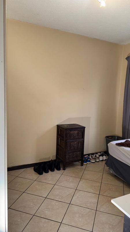 2 Bedroom Property for Sale in Erand Gardens Gauteng