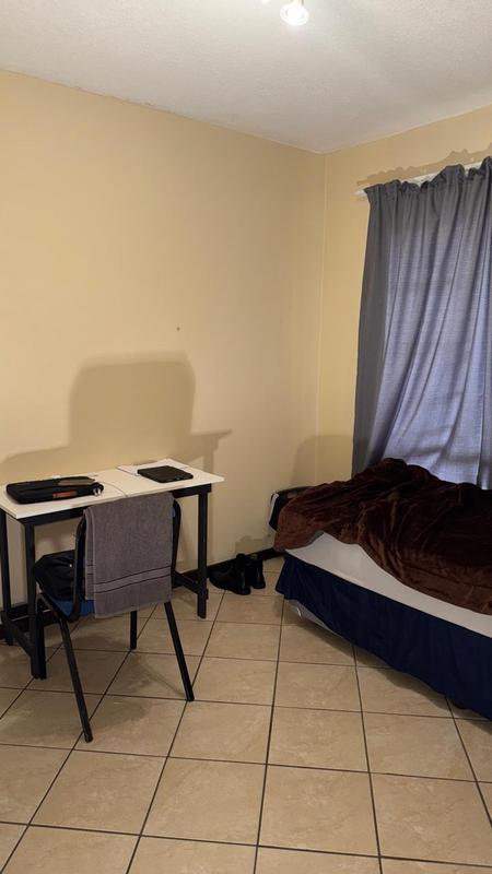 2 Bedroom Property for Sale in Erand Gardens Gauteng