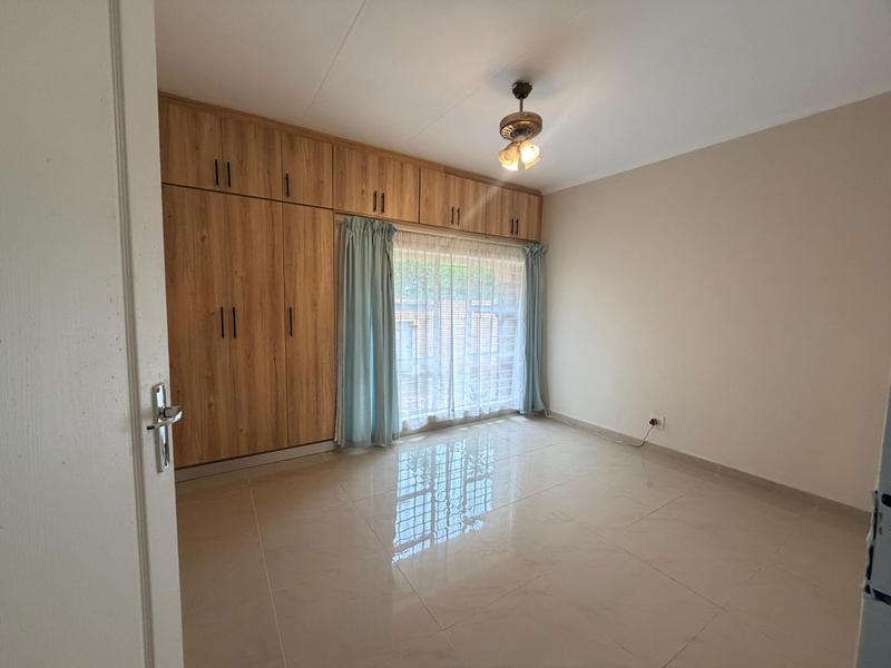 2 Bedroom Property for Sale in Laudium Gauteng