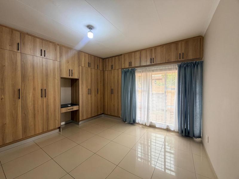 2 Bedroom Property for Sale in Laudium Gauteng