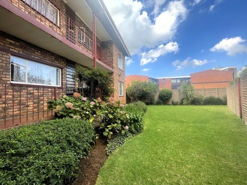2 Bedroom Property for Sale in New Redruth Gauteng