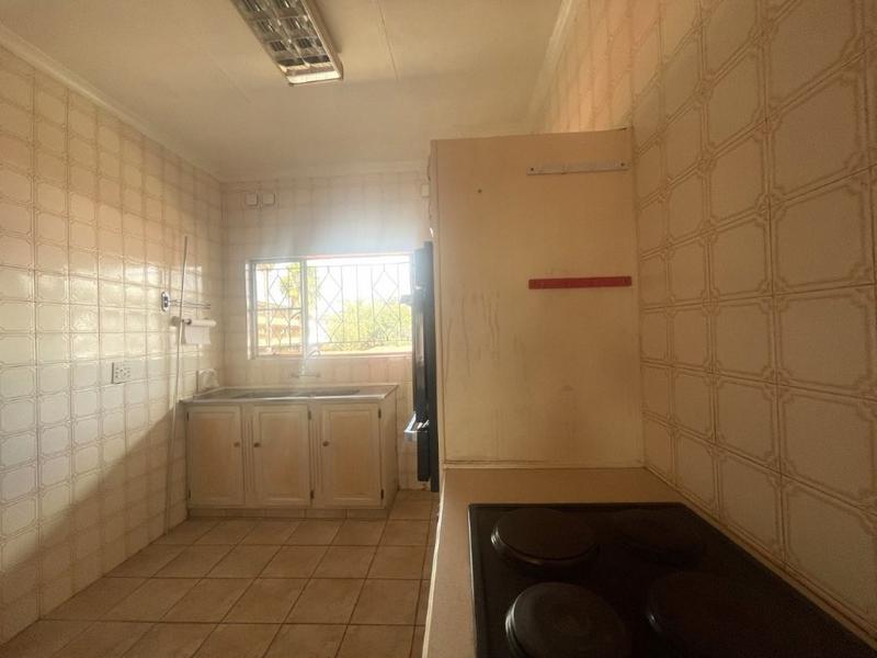 2 Bedroom Property for Sale in New Redruth Gauteng