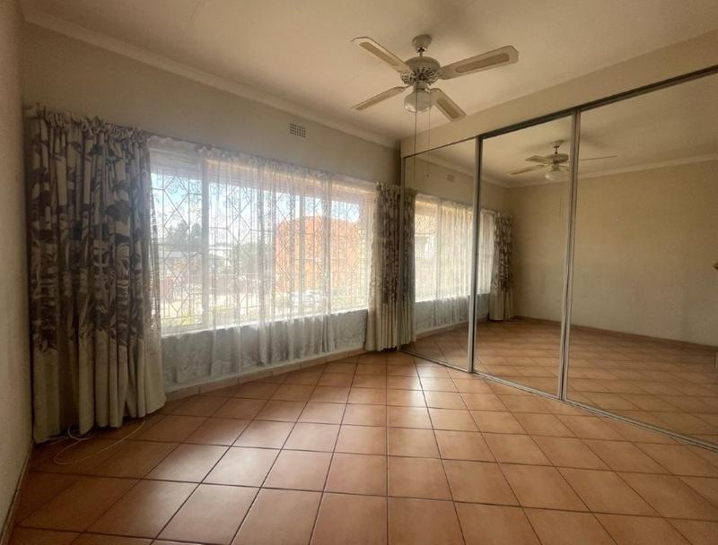 2 Bedroom Property for Sale in New Redruth Gauteng