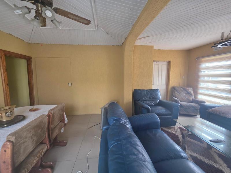 4 Bedroom Property for Sale in Tokoza Gauteng