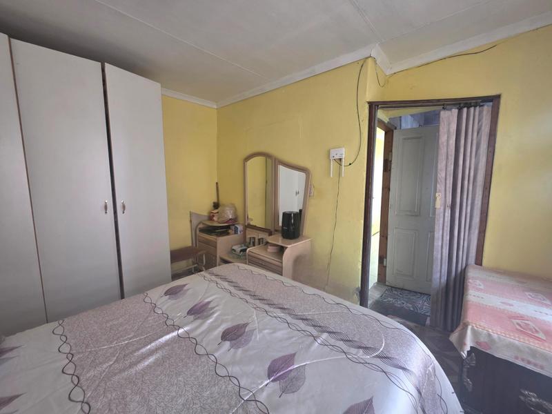 4 Bedroom Property for Sale in Tokoza Gauteng