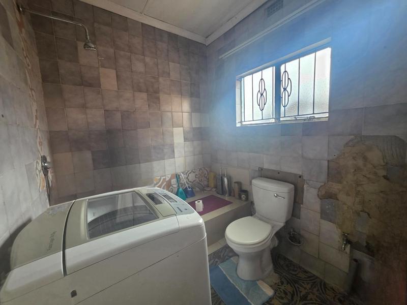4 Bedroom Property for Sale in Tokoza Gauteng