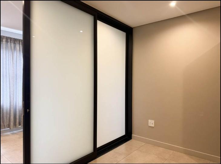 1 Bedroom Property for Sale in Sandown Gauteng