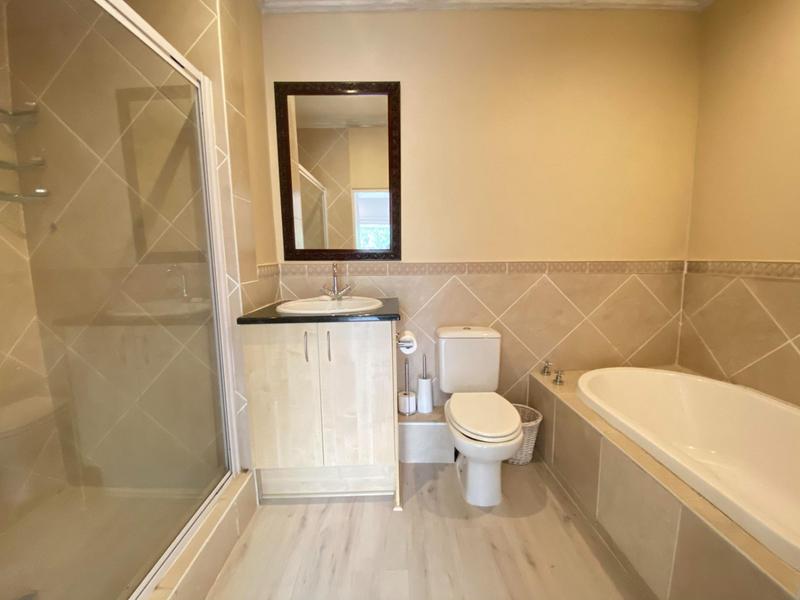 2 Bedroom Property for Sale in Craighall Gauteng