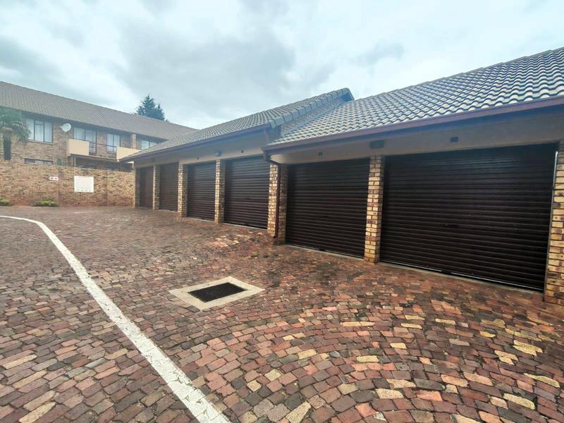 3 Bedroom Property for Sale in Zwartkop Gauteng