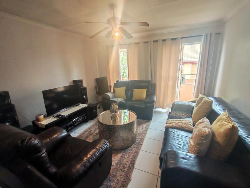 3 Bedroom Property for Sale in Zwartkop Gauteng