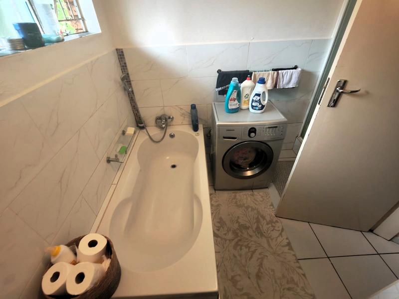 3 Bedroom Property for Sale in Zwartkop Gauteng