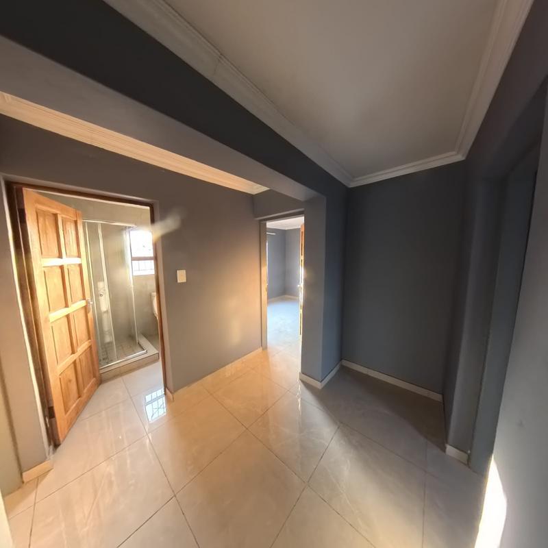 To Let 3 Bedroom Property for Rent in Clayville Gauteng