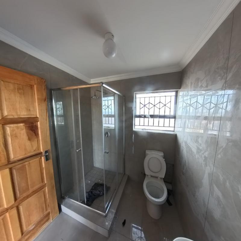 To Let 2 Bedroom Property for Rent in Clayville Gauteng