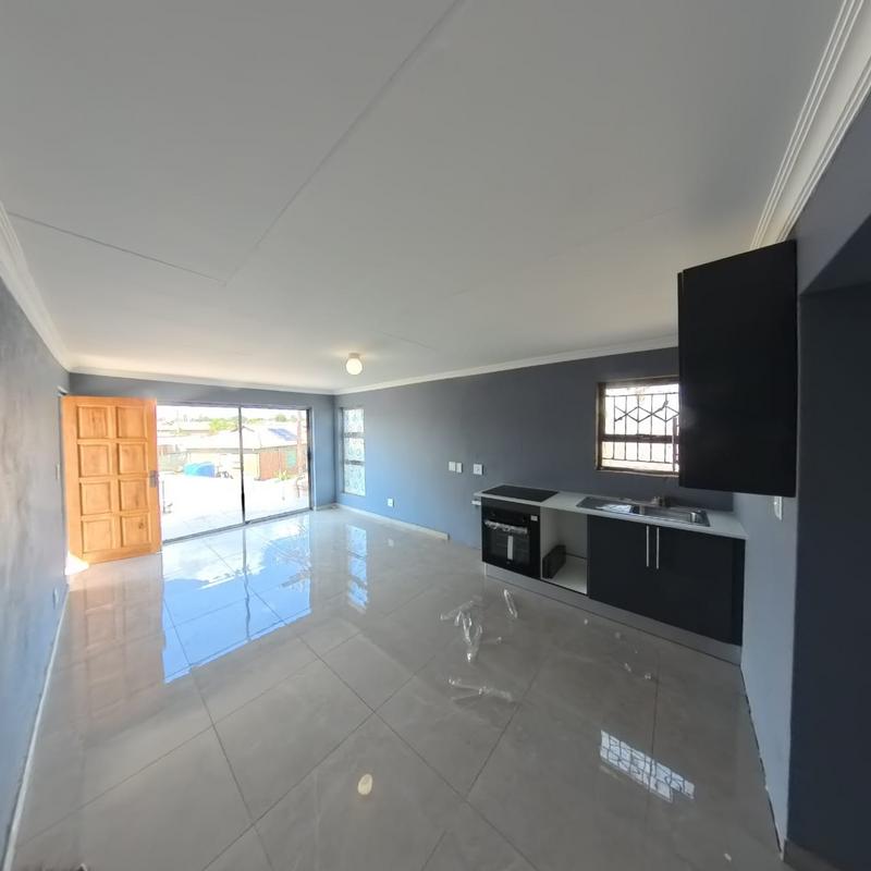 To Let 1 Bedroom Property for Rent in Clayville Gauteng