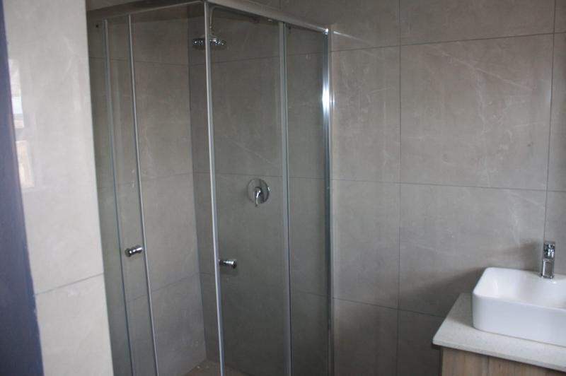 To Let 1 Bedroom Property for Rent in Clayville Gauteng