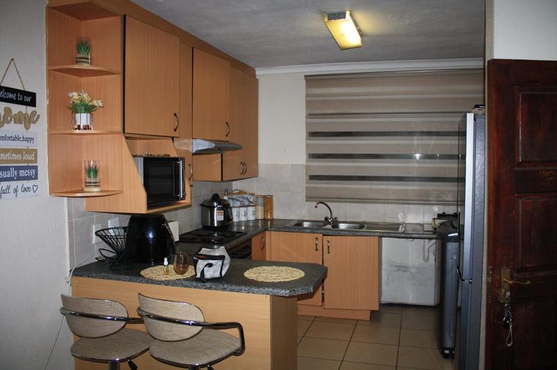 2 Bedroom Property for Sale in Edleen Gauteng