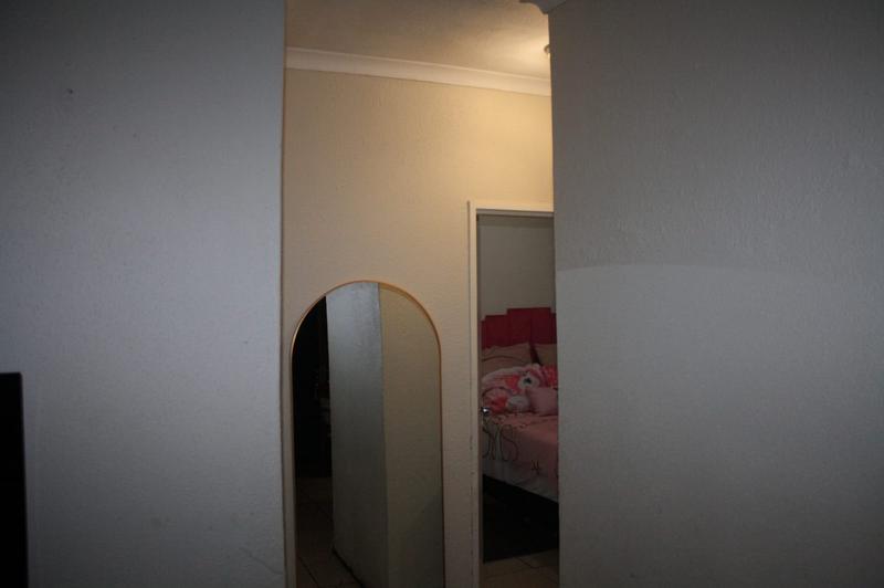 2 Bedroom Property for Sale in Edleen Gauteng
