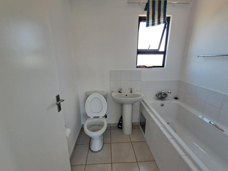 3 Bedroom Property for Sale in Crystal Park Gauteng