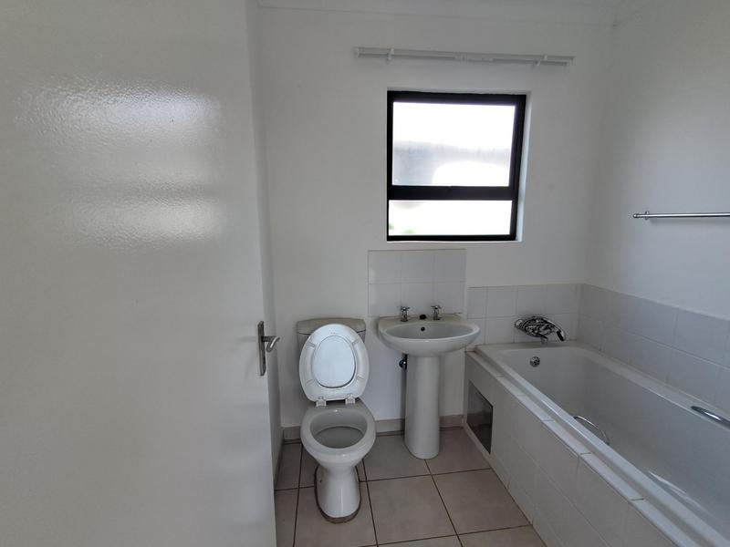 3 Bedroom Property for Sale in Crystal Park Gauteng