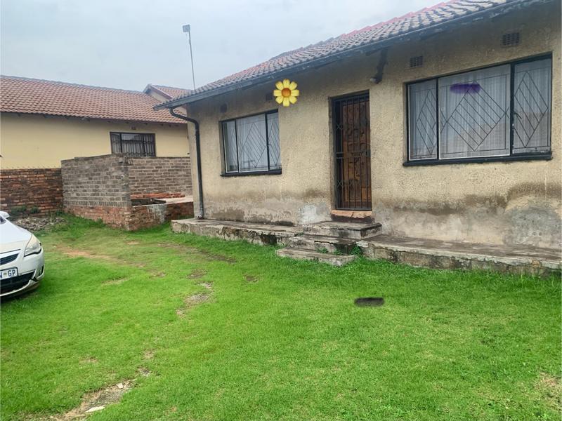2 Bedroom Property for Sale in Tembisa Gauteng
