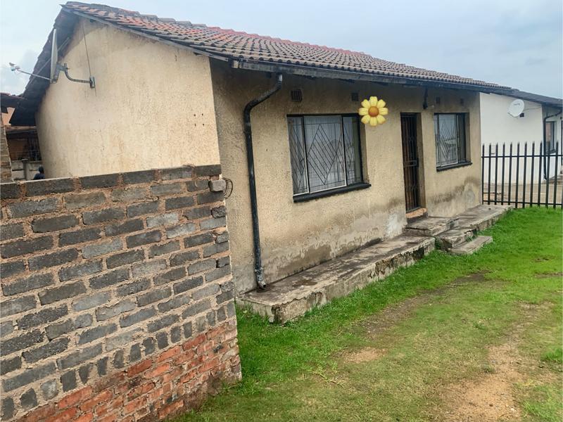 2 Bedroom Property for Sale in Tembisa Gauteng