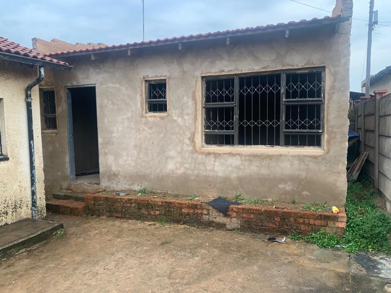 2 Bedroom Property for Sale in Tembisa Gauteng