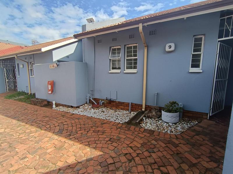 2 Bedroom Property for Sale in Wychwood Gauteng