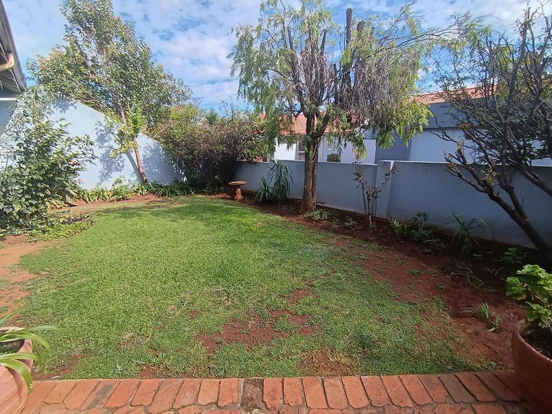 2 Bedroom Property for Sale in Wychwood Gauteng