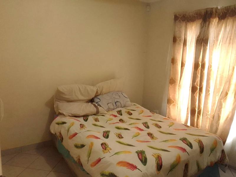 2 Bedroom Property for Sale in Lehae Gauteng