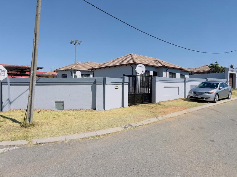 3 Bedroom Property for Sale in Riverlea Gauteng