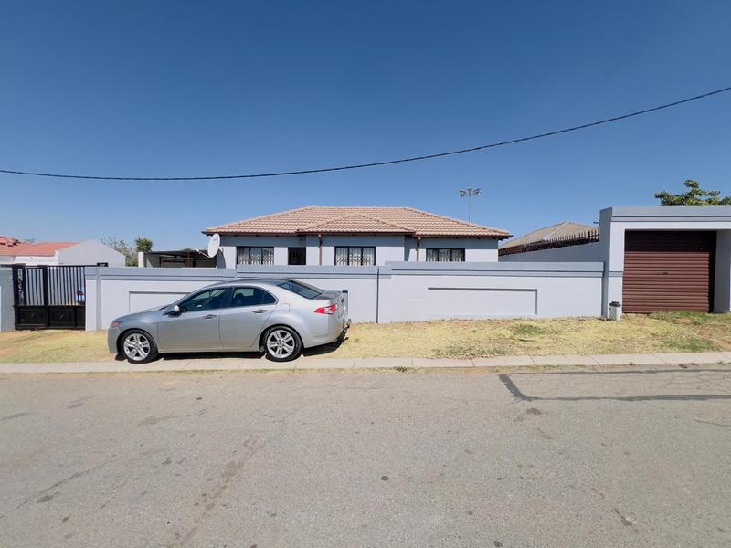 3 Bedroom Property for Sale in Riverlea Gauteng