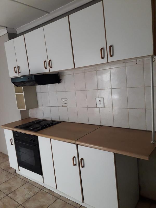 6 Bedroom Property for Sale in Bosmont Gauteng