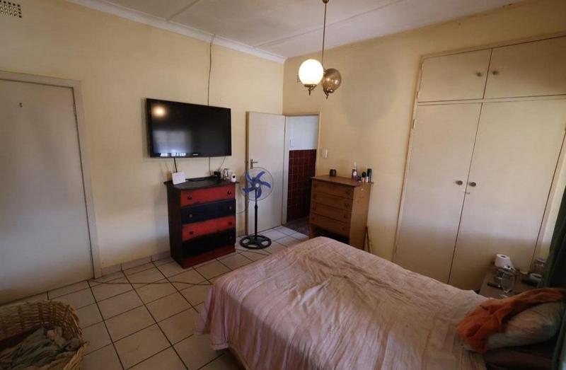 3 Bedroom Property for Sale in Rosettenville Gauteng