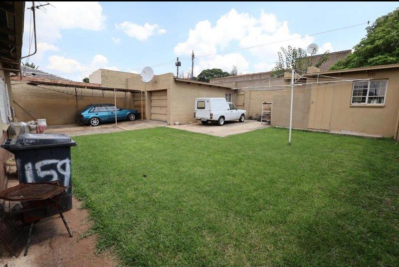 3 Bedroom Property for Sale in Rosettenville Gauteng