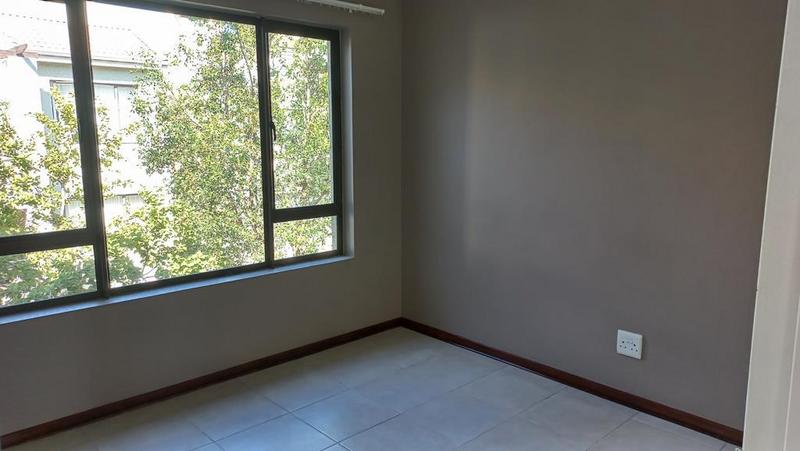 2 Bedroom Property for Sale in Fourways Gauteng