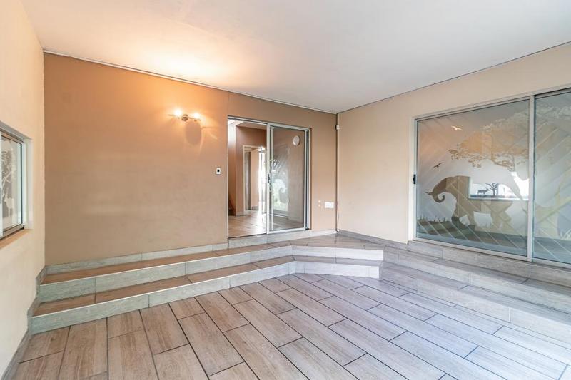 4 Bedroom Property for Sale in Van Riebeeck Park Gauteng