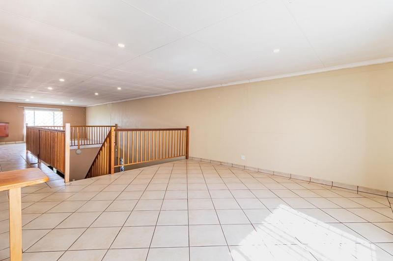 4 Bedroom Property for Sale in Van Riebeeck Park Gauteng