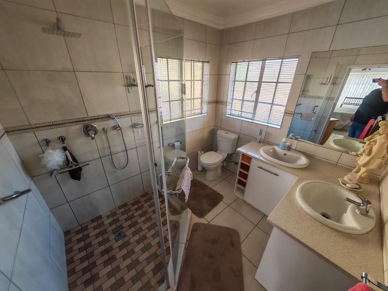 3 Bedroom Property for Sale in Vanderbijlpark SE 3 Gauteng