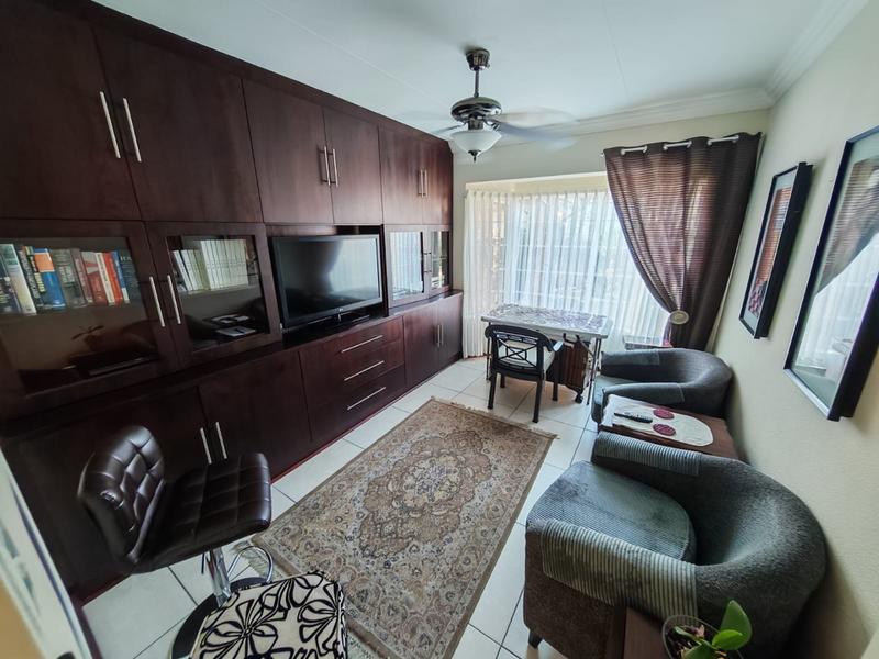 3 Bedroom Property for Sale in Vanderbijlpark SE 3 Gauteng