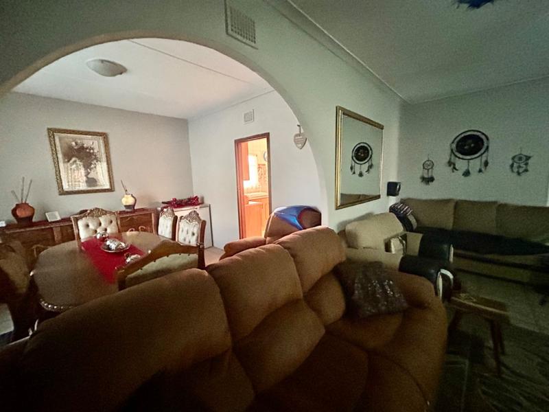 4 Bedroom Property for Sale in Vanderbijlpark SW 1 Gauteng