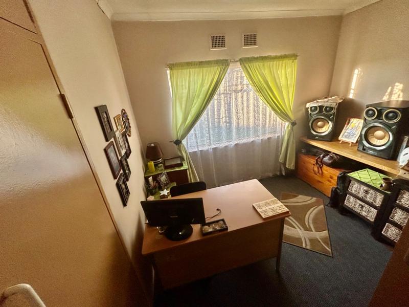 4 Bedroom Property for Sale in Vanderbijlpark SW 1 Gauteng
