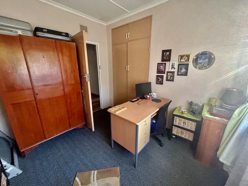 4 Bedroom Property for Sale in Vanderbijlpark SW 1 Gauteng