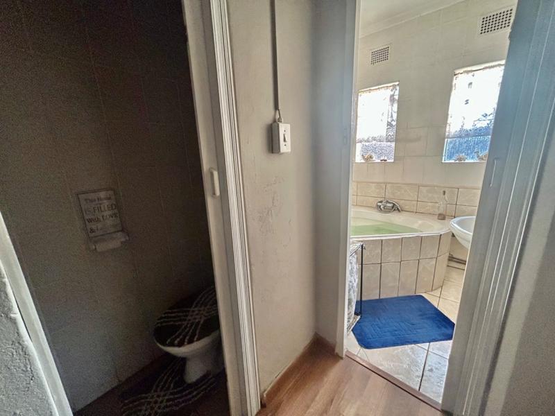 4 Bedroom Property for Sale in Vanderbijlpark SW 1 Gauteng