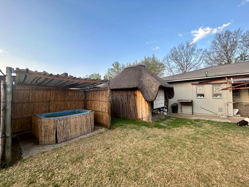 4 Bedroom Property for Sale in Vanderbijlpark SW 1 Gauteng